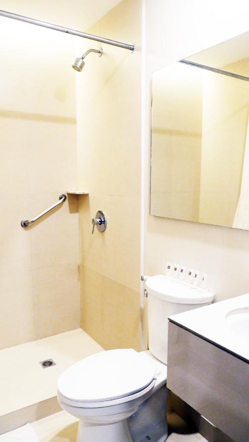 GT Hotel Jaro Iloilo City Exterior foto